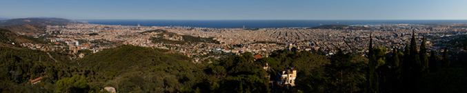 Barcelona from Tibidabo at 600 mm